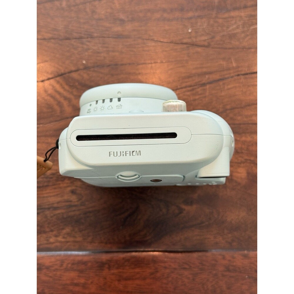 FujiFilm Instax Mini 9 Instant Camera Ice Blue W/selfie Lens and Accessories! - Picture 8 of 12